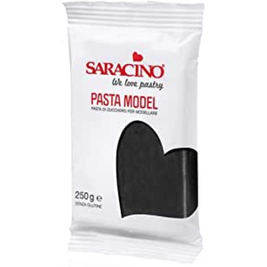 Pasta di zucchero da modellaggio Saracino  nera .